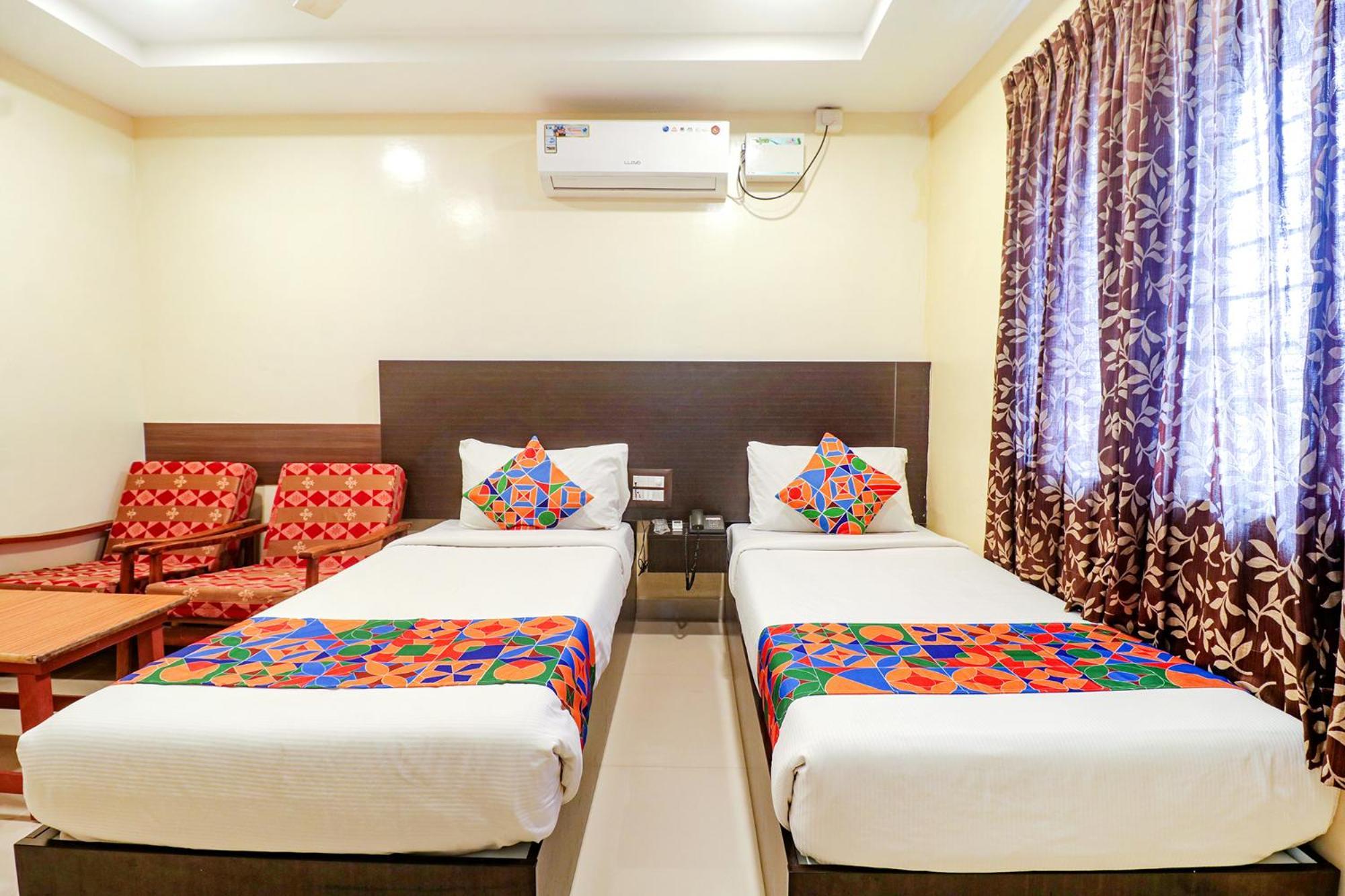 Fabhotel Champion Residency - Kr Puram バンガロール エクステリア 写真
