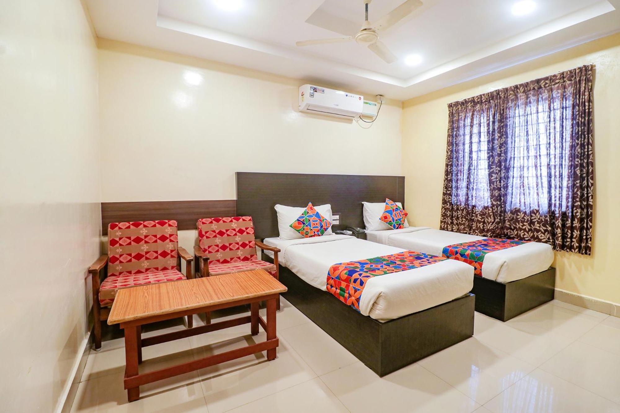 Fabhotel Champion Residency - Kr Puram バンガロール エクステリア 写真