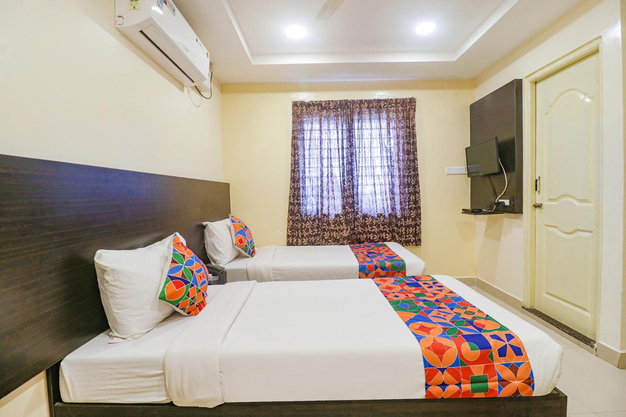 Fabhotel Champion Residency - Kr Puram バンガロール エクステリア 写真